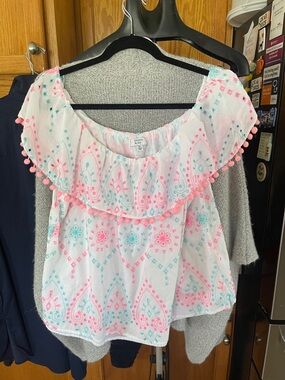 Crown & Ivy Women Off the Shoulder Embroidered Floral Top XL